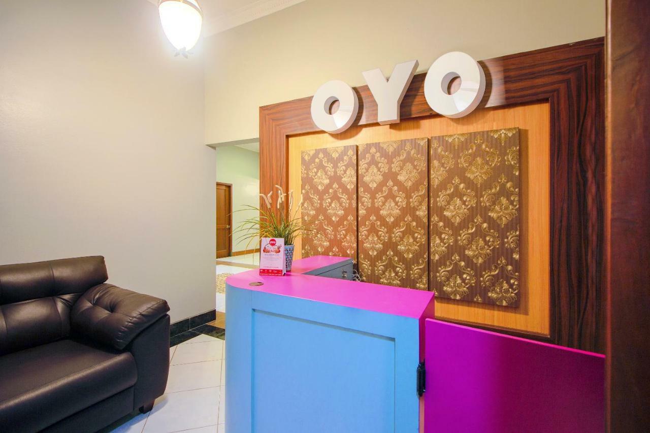 Oyo 1195 The Doctor'S Guest House Syariah Kejayan Zewnętrze zdjęcie