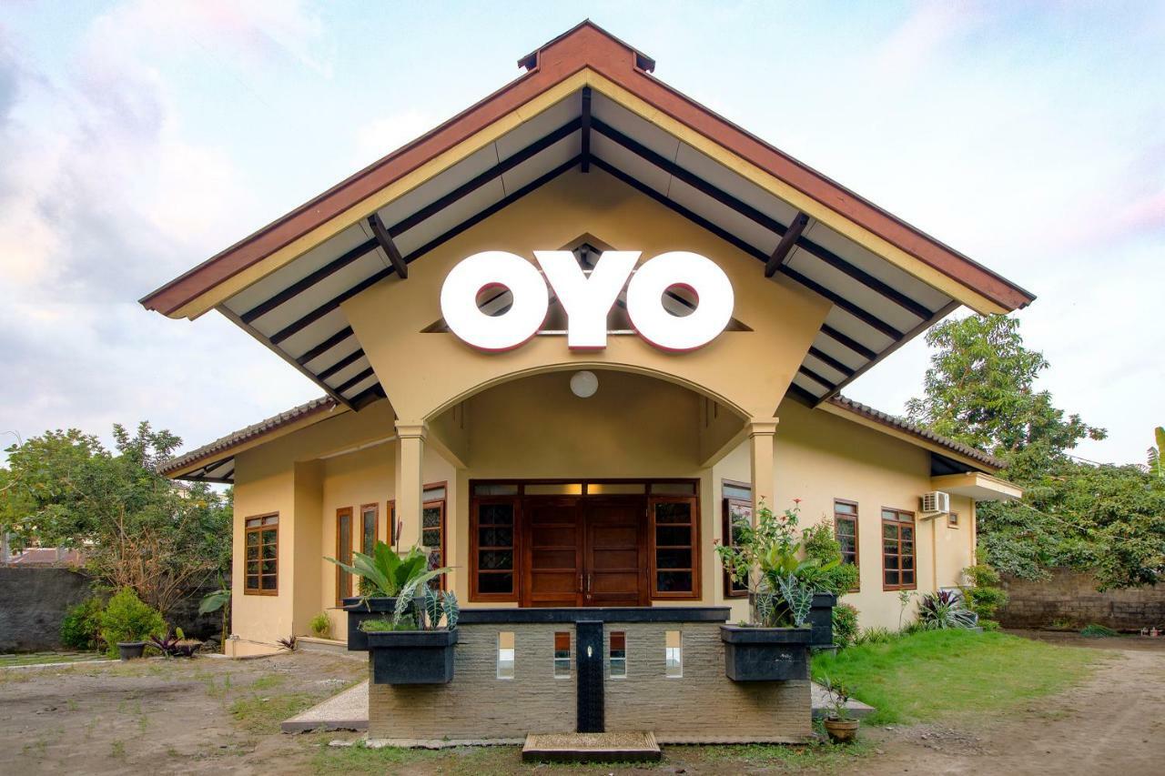Oyo 1195 The Doctor'S Guest House Syariah Kejayan Zewnętrze zdjęcie